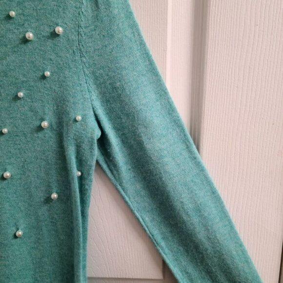 Target Andeawy Sweater with White Little Pearls‎ - Picture 7 of 9